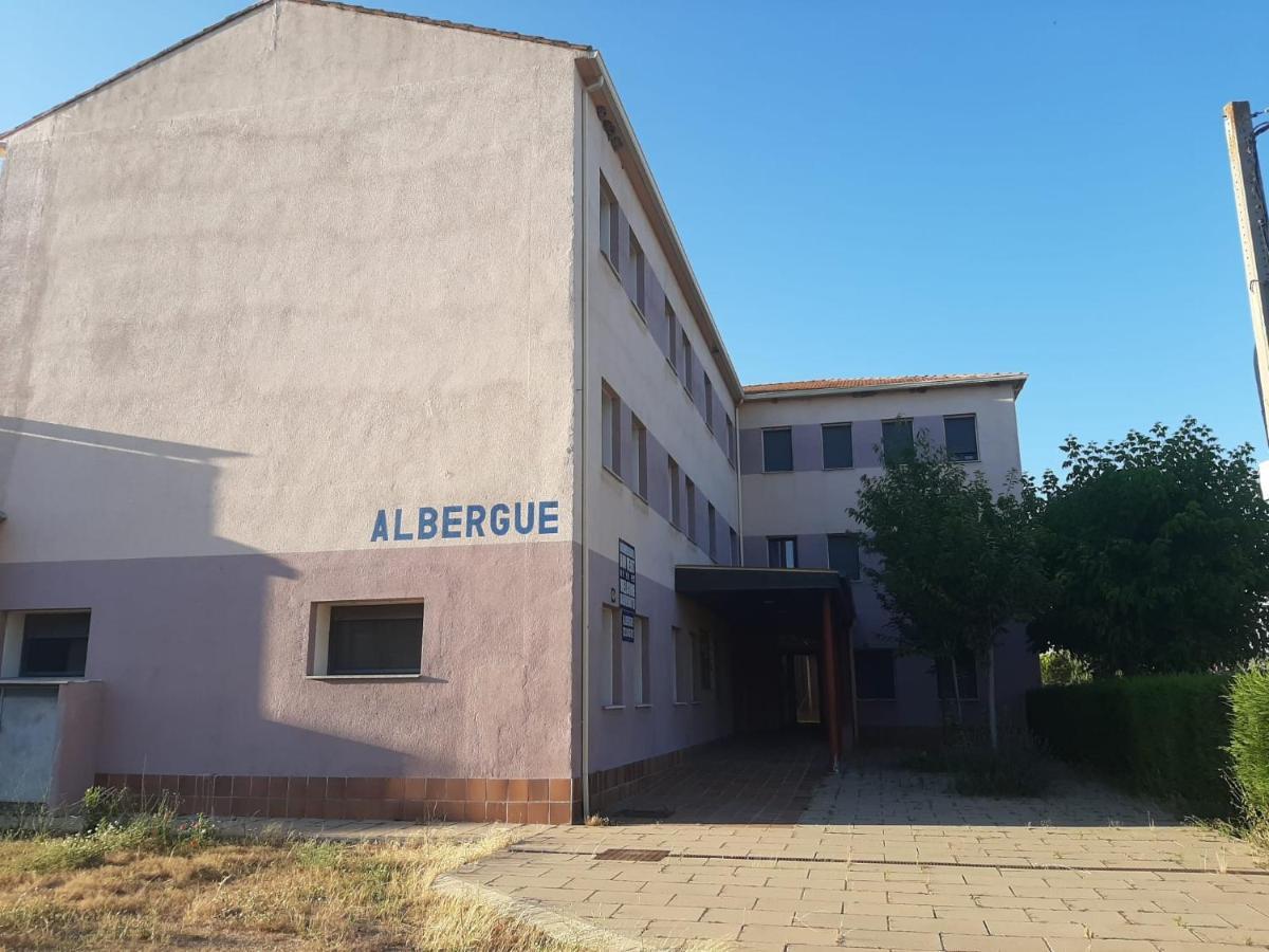 Albergue Villa Nava De La Asuncion Екстер'єр фото
